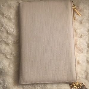 Dagne Dover Essential Wallet Clutch in Blush